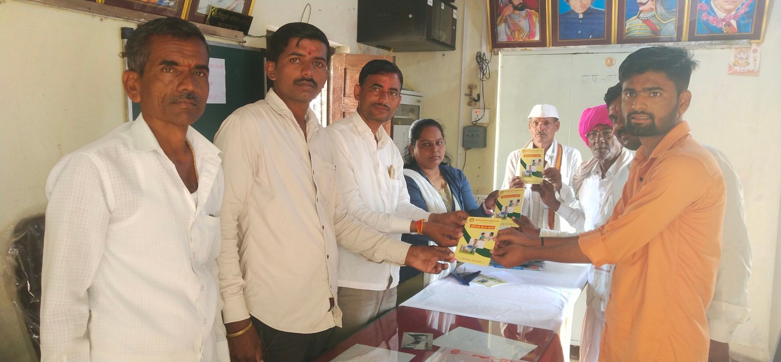 आरोग्य तपासणी व फॅमिली हेल्थ कार्ड शिबीर फोटो 22